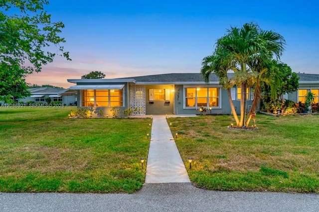 775 North Drive A, Delray Beach, FL 33445