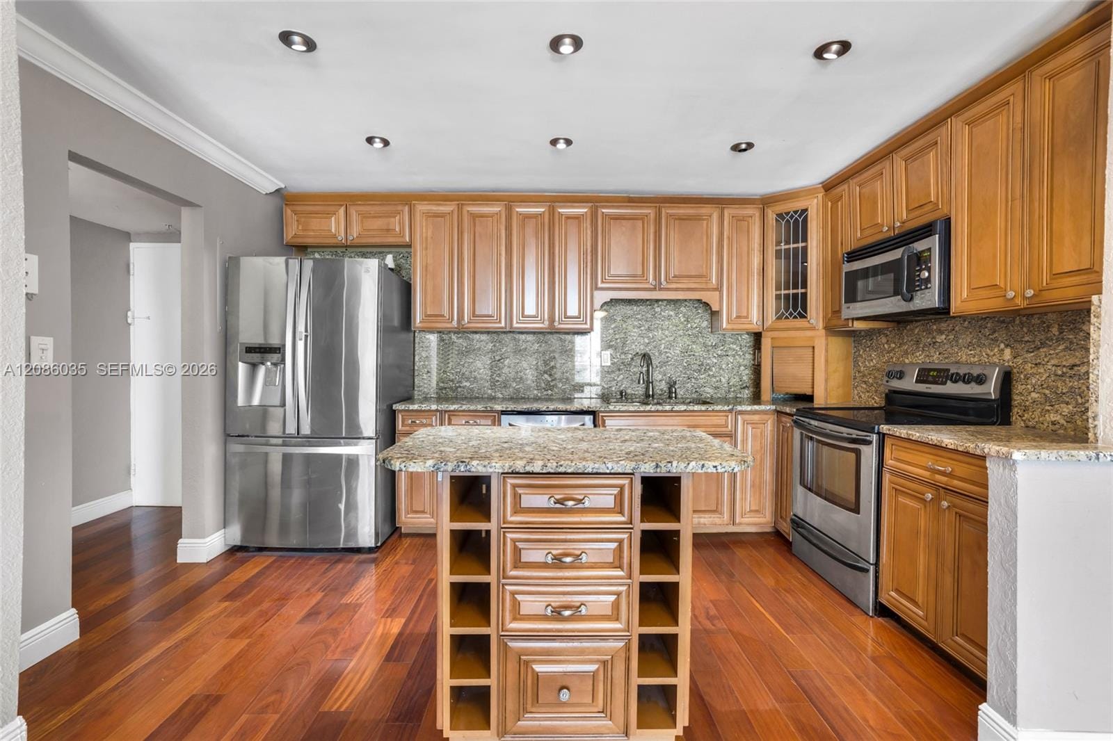 19390 Collins Avenue 1520, Sunny Isles Beach, FL 33160 photo 11