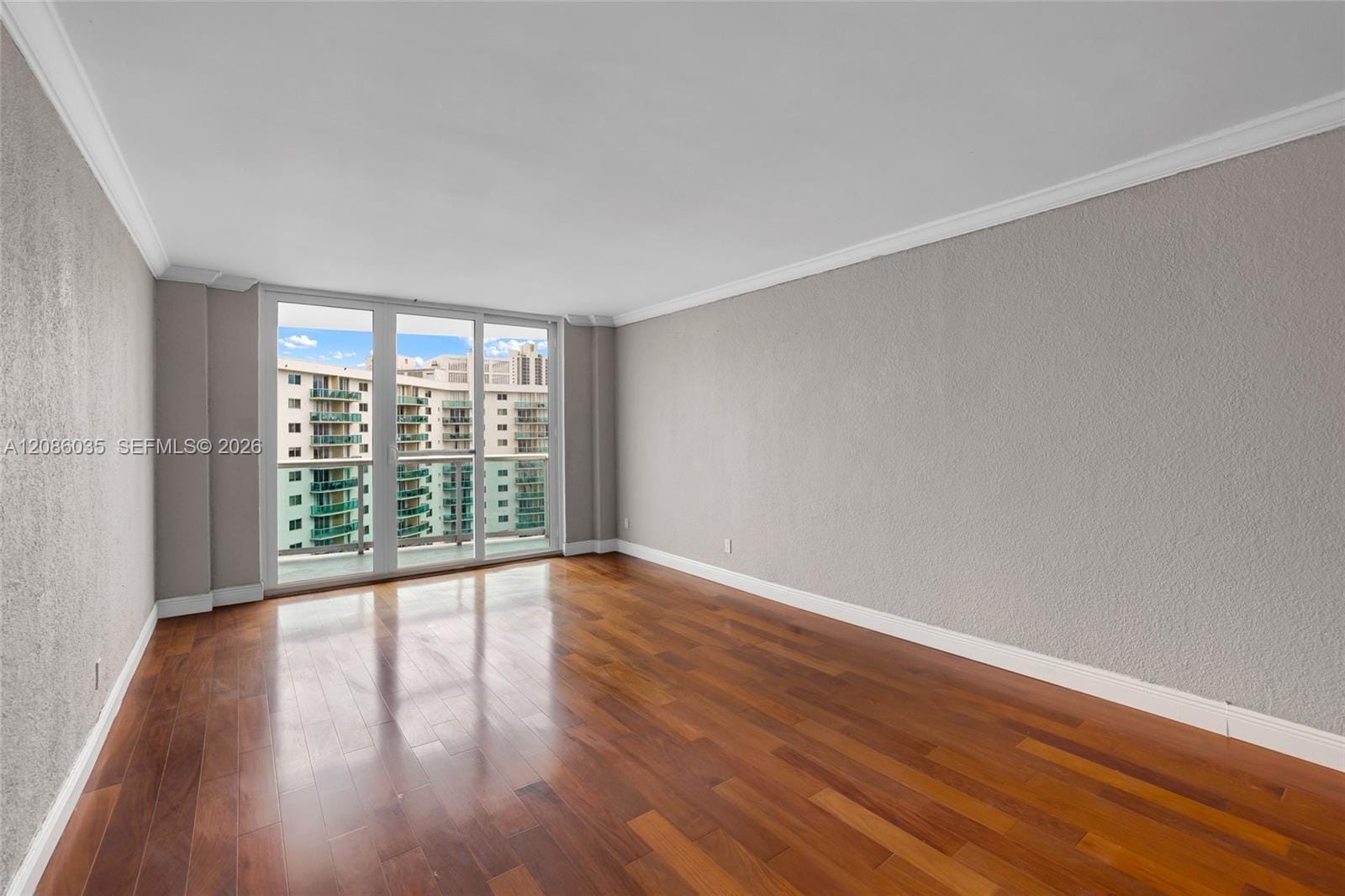 19390 Collins Avenue 1520, Sunny Isles Beach, FL 33160 photo 3