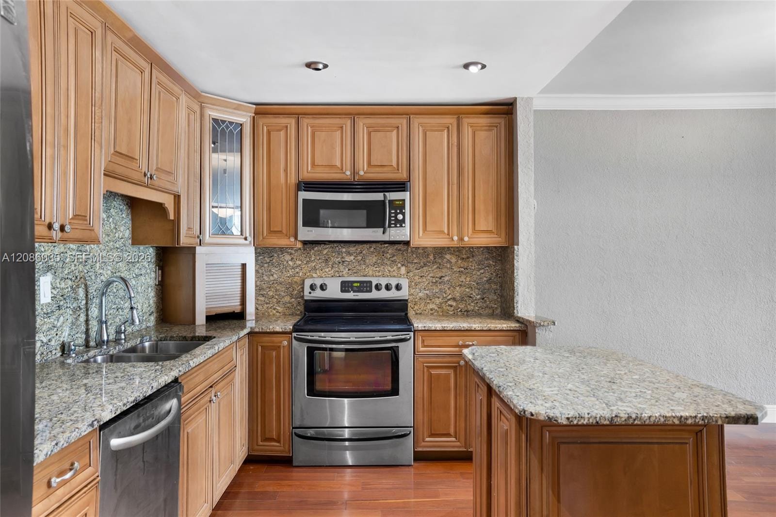 19390 Collins Avenue 1520, Sunny Isles Beach, FL 33160 photo 10
