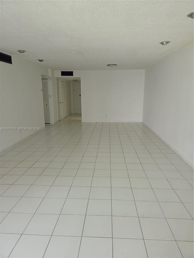 3280 Spanish Moss Terrace 213, Lauderhill, FL 33319