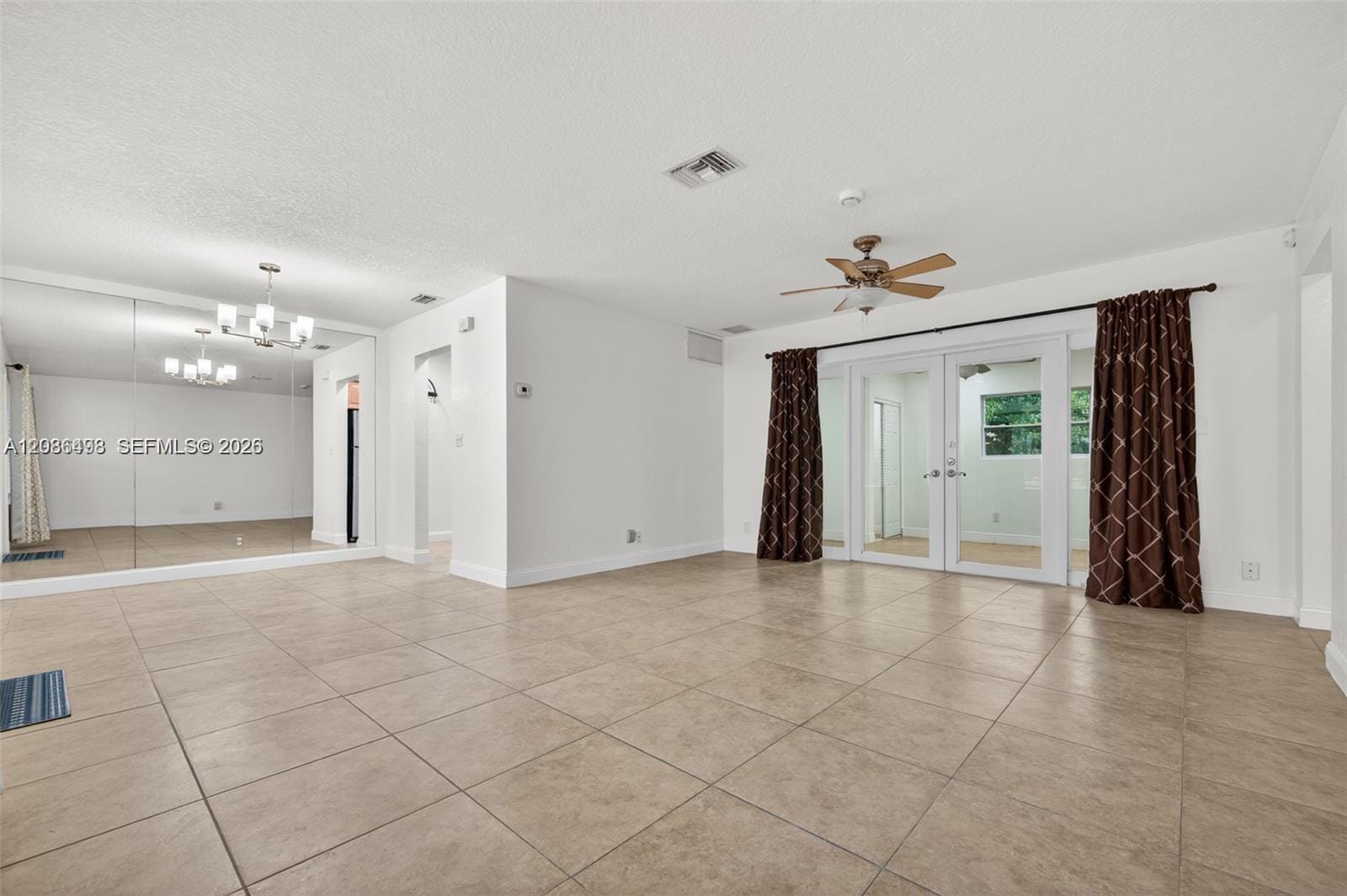 5340 NE 17th Terrace 1 — photo 3