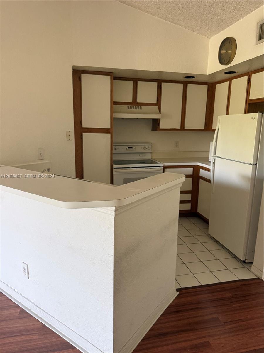 437 Vista Isles Drive 2223 — photo 2