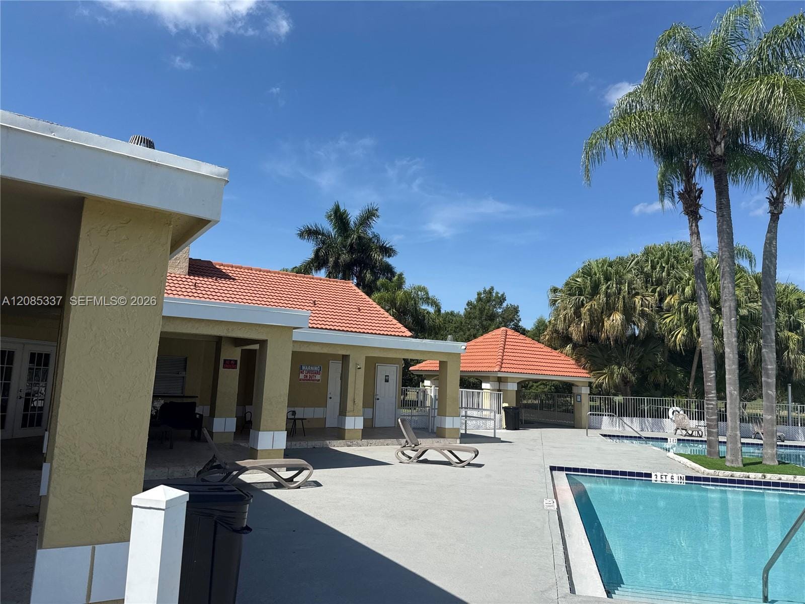 437 Vista Isles Drive 2223 — photo 11