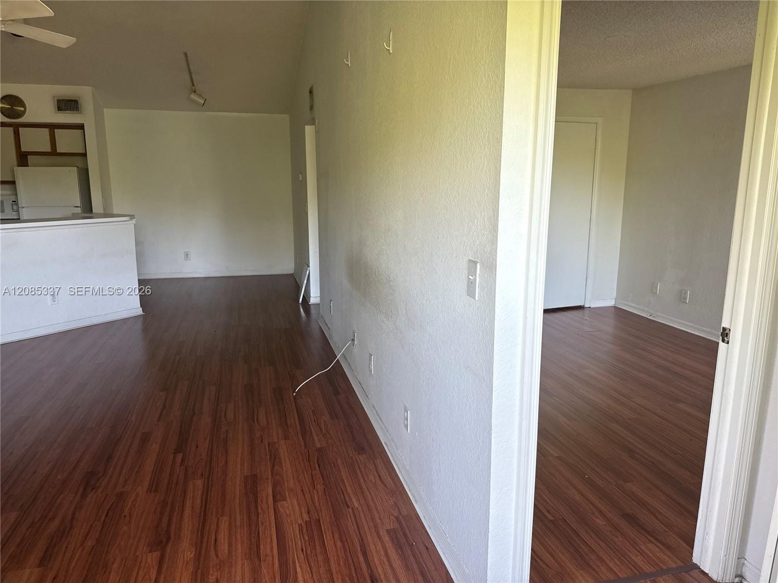 437 Vista Isles Drive 2223 — photo 5