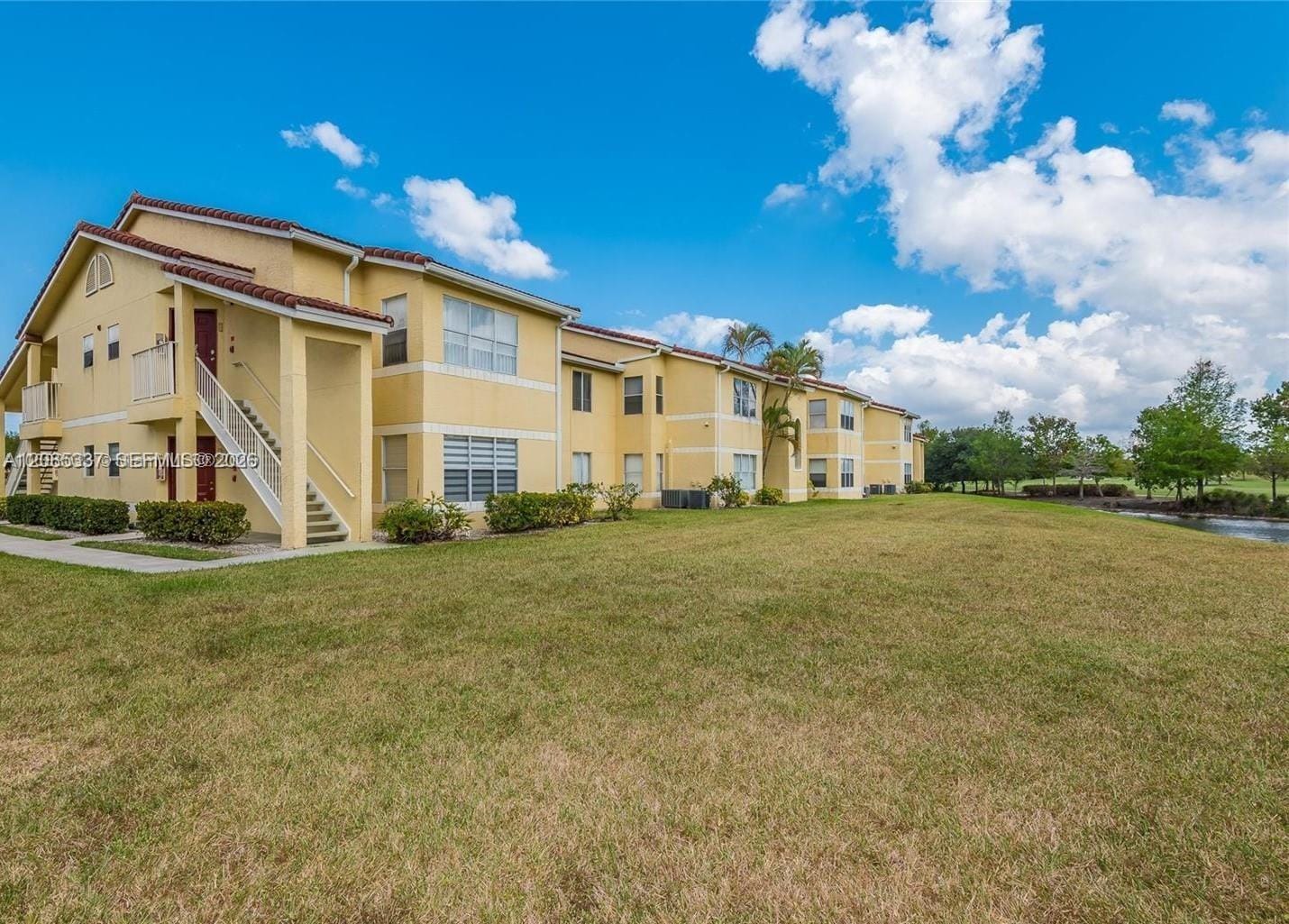 437 Vista Isles Drive 2223