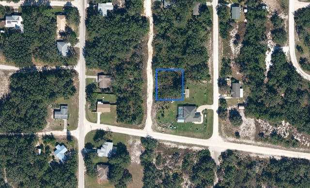240 N WALKER Road, Avon Park, FL 33825