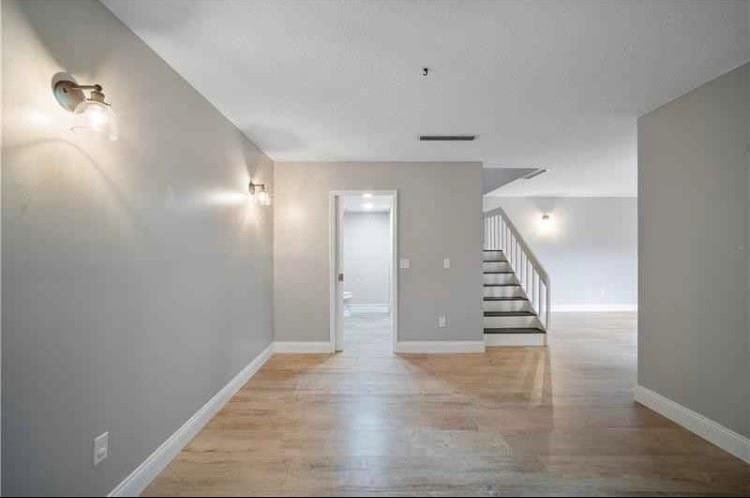 825 CENTER Street 26A, Jupiter, FL 33458 photo 10