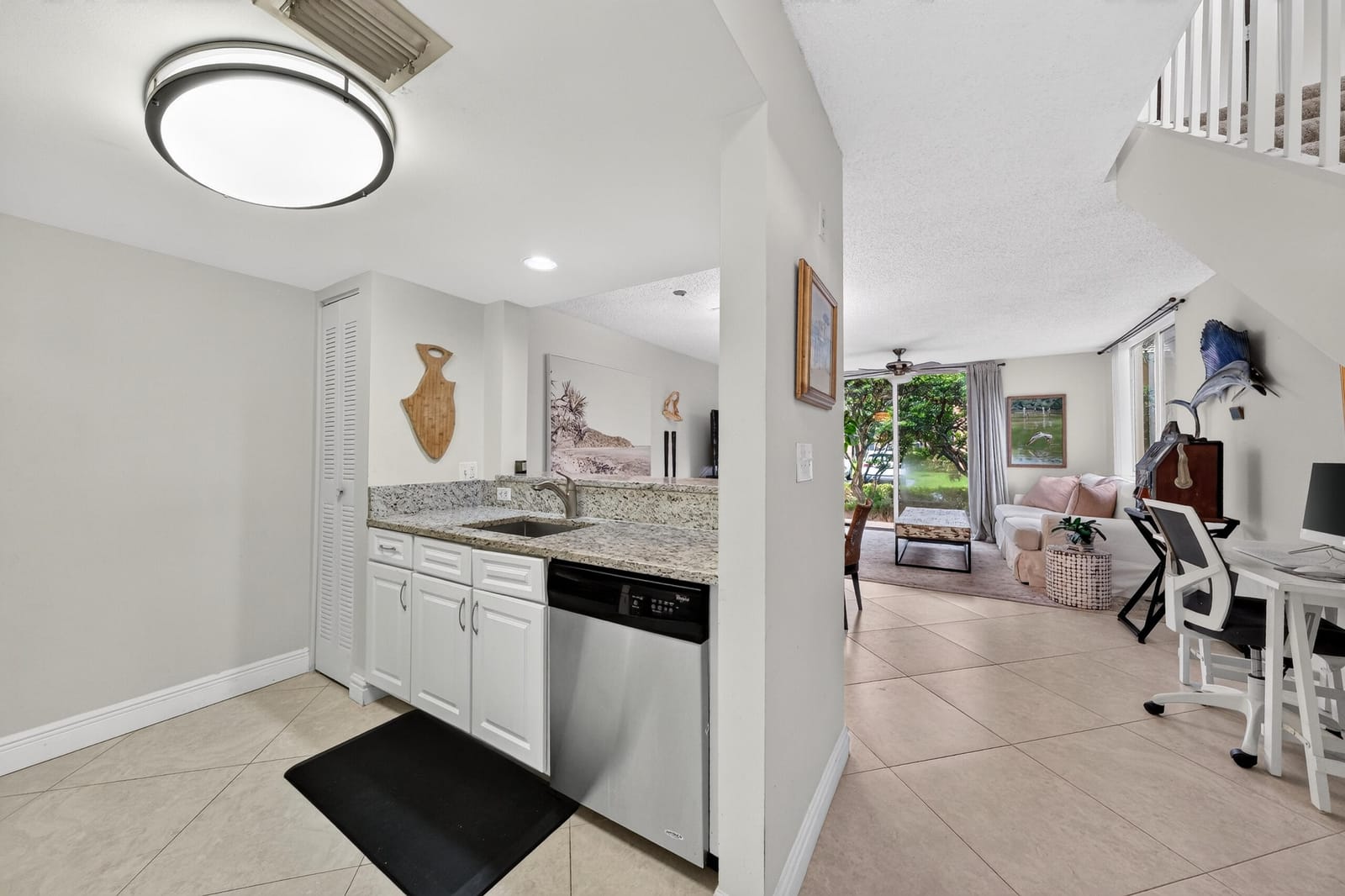 600 SCOTIA Drive 108, Hypoluxo, FL 33462 photo 14