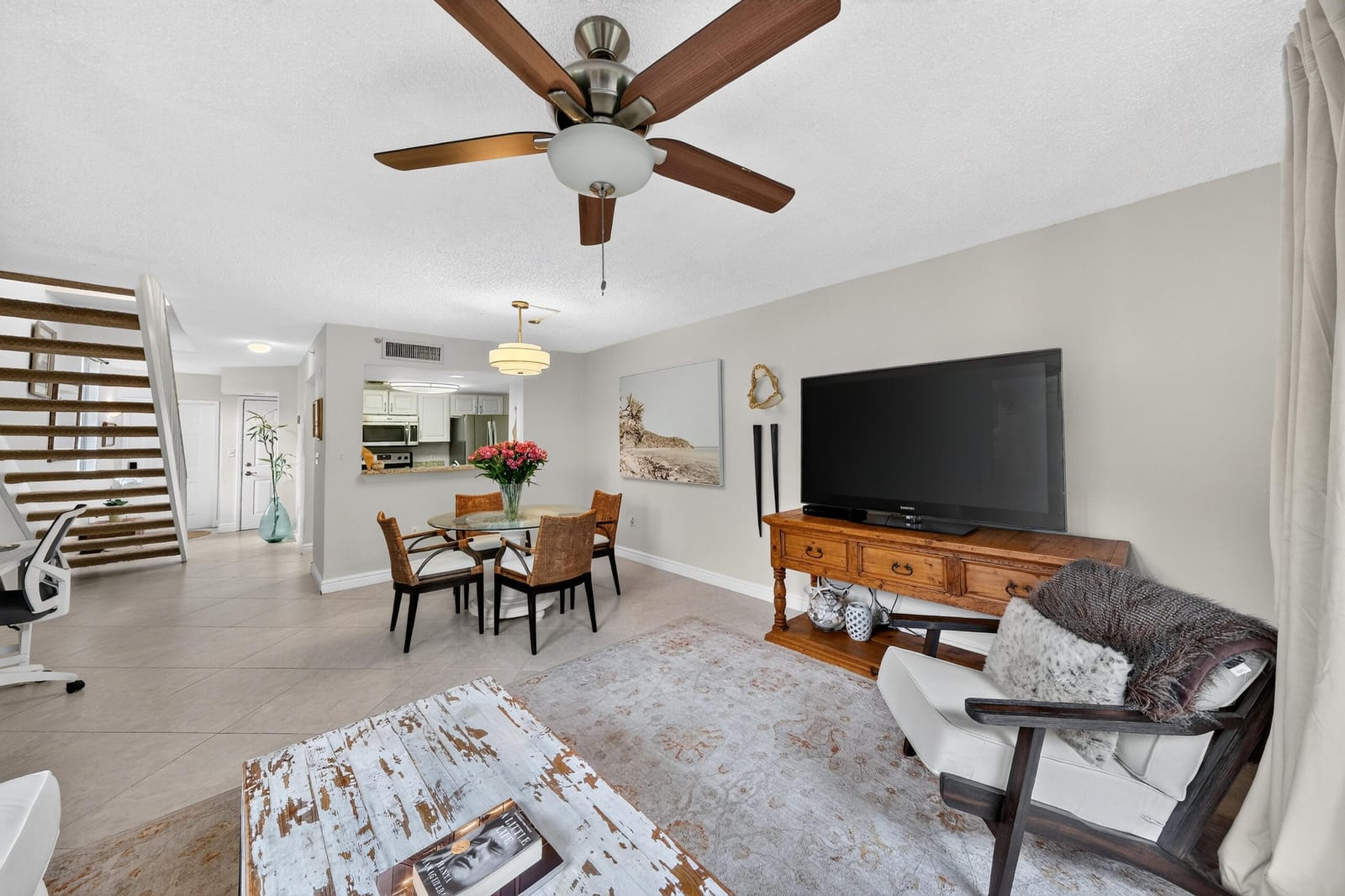600 SCOTIA Drive 108, Hypoluxo, FL 33462 photo 7