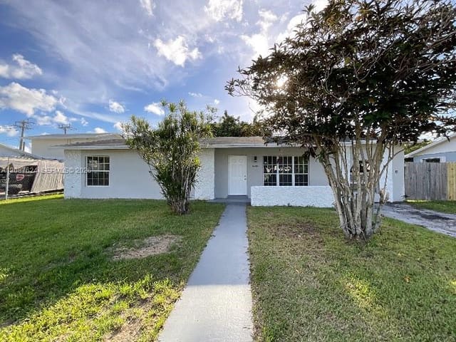 14202 SW 110th Avenue, Miami, FL 33176