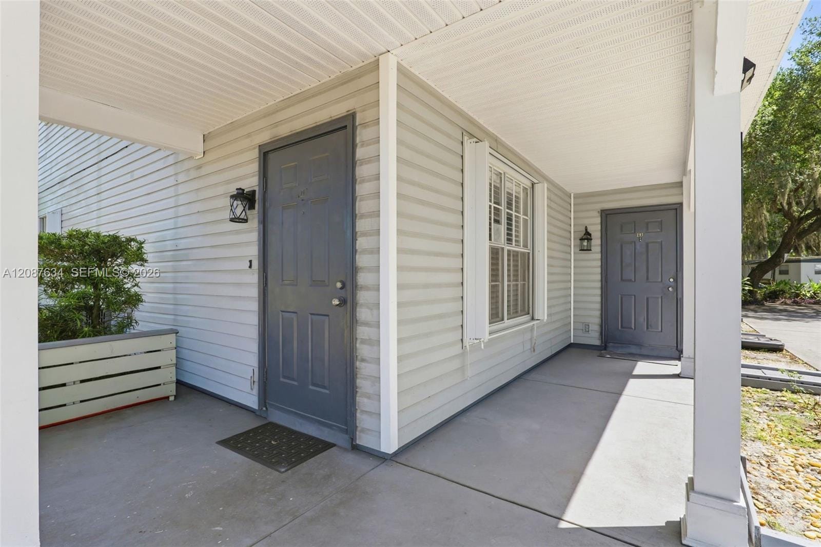 207 SE 6th Avenue — photo 5