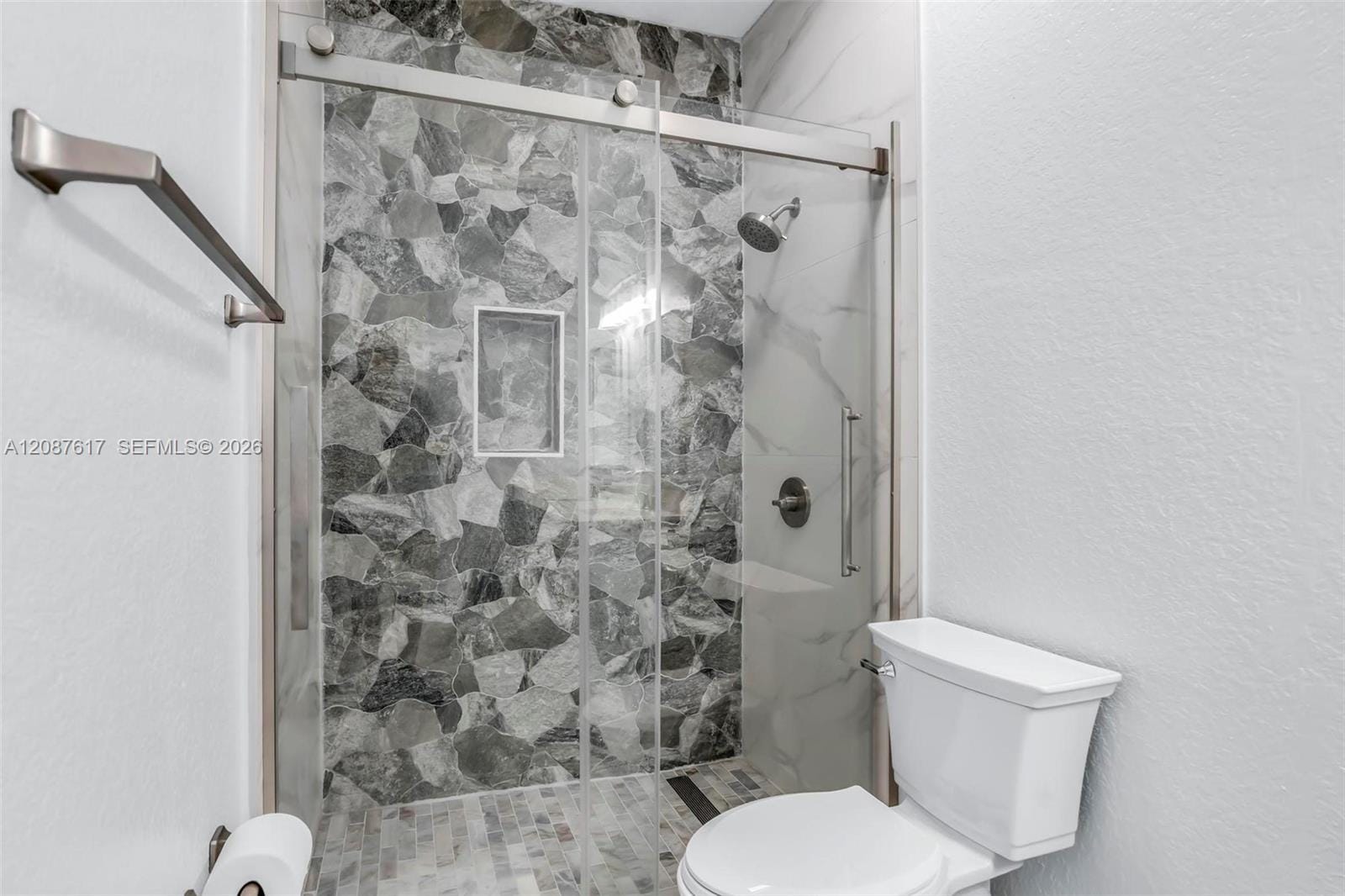 8870 N Isles Circle, Tamarac, FL 33321 photo 19