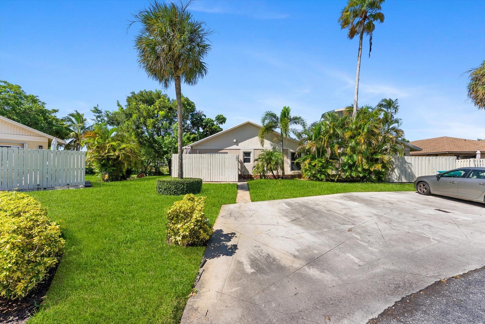 191 SE 1st Circle, Boynton Beach, FL 33435 photo 22