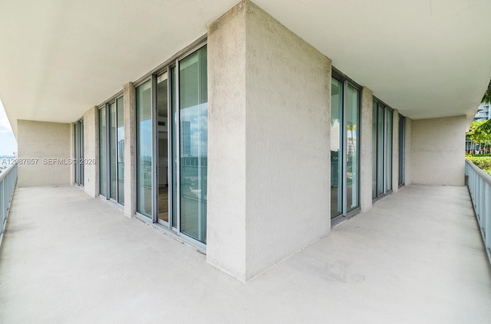 3470 E Coast Avenue H804, Miami, FL 33137 photo 25