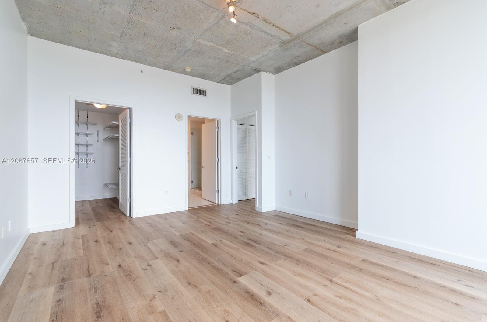 3470 E Coast Avenue H804, Miami, FL 33137 photo 7