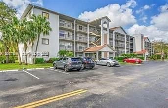 13300 SW 1st Street 211O, Pembroke Pines, FL 33027 photo 3