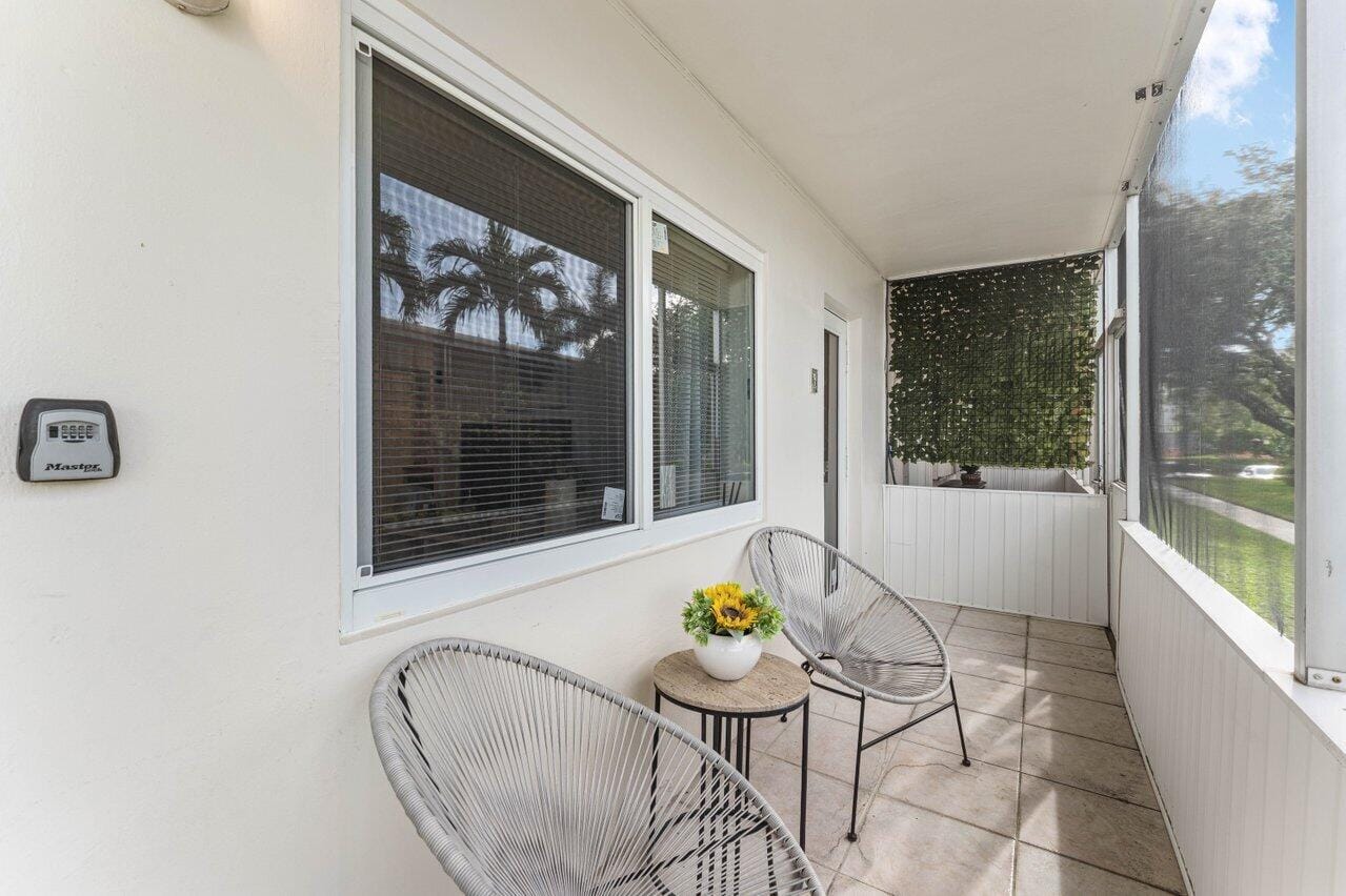 11 SW 4th Avenue Unit 6, Boca Raton, FL 33432 photo 17
