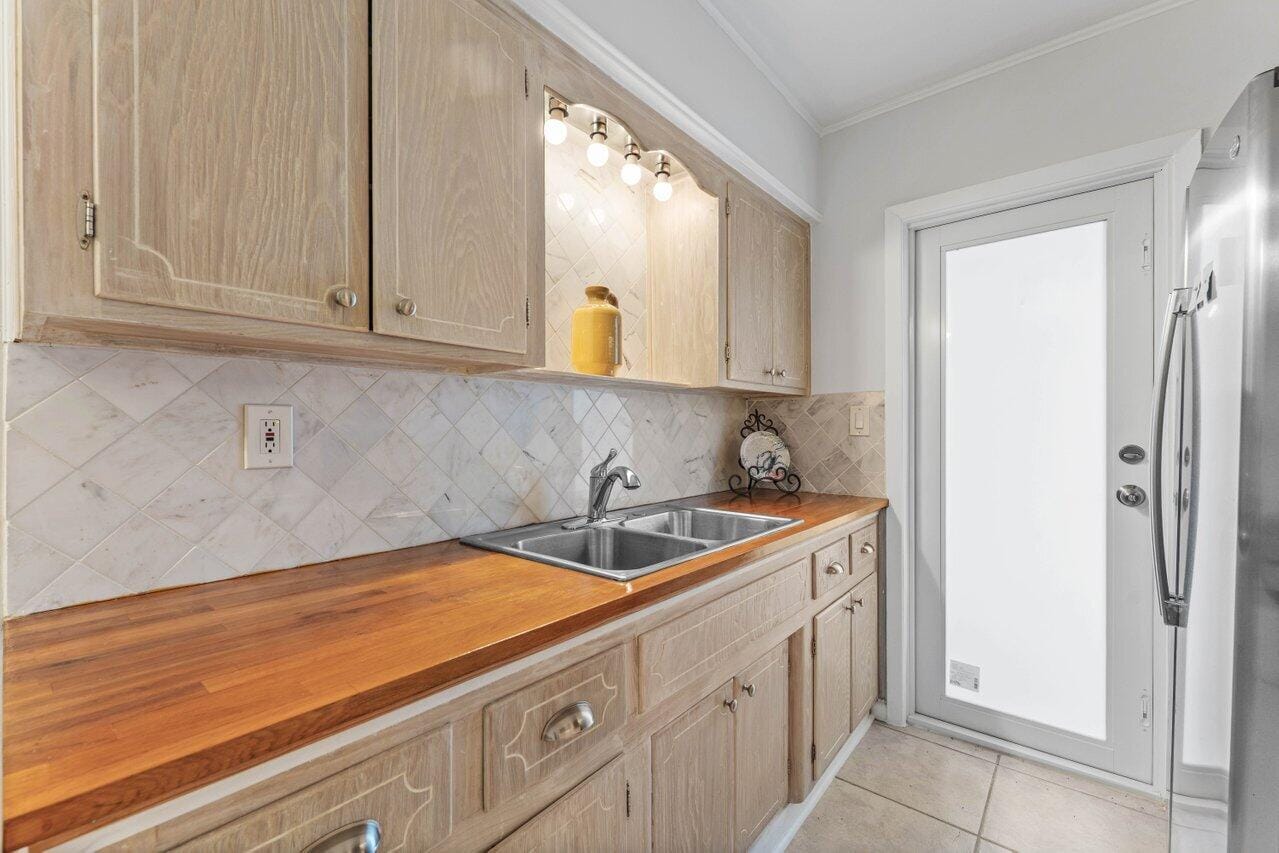 11 SW 4th Avenue Unit 6, Boca Raton, FL 33432 photo 7
