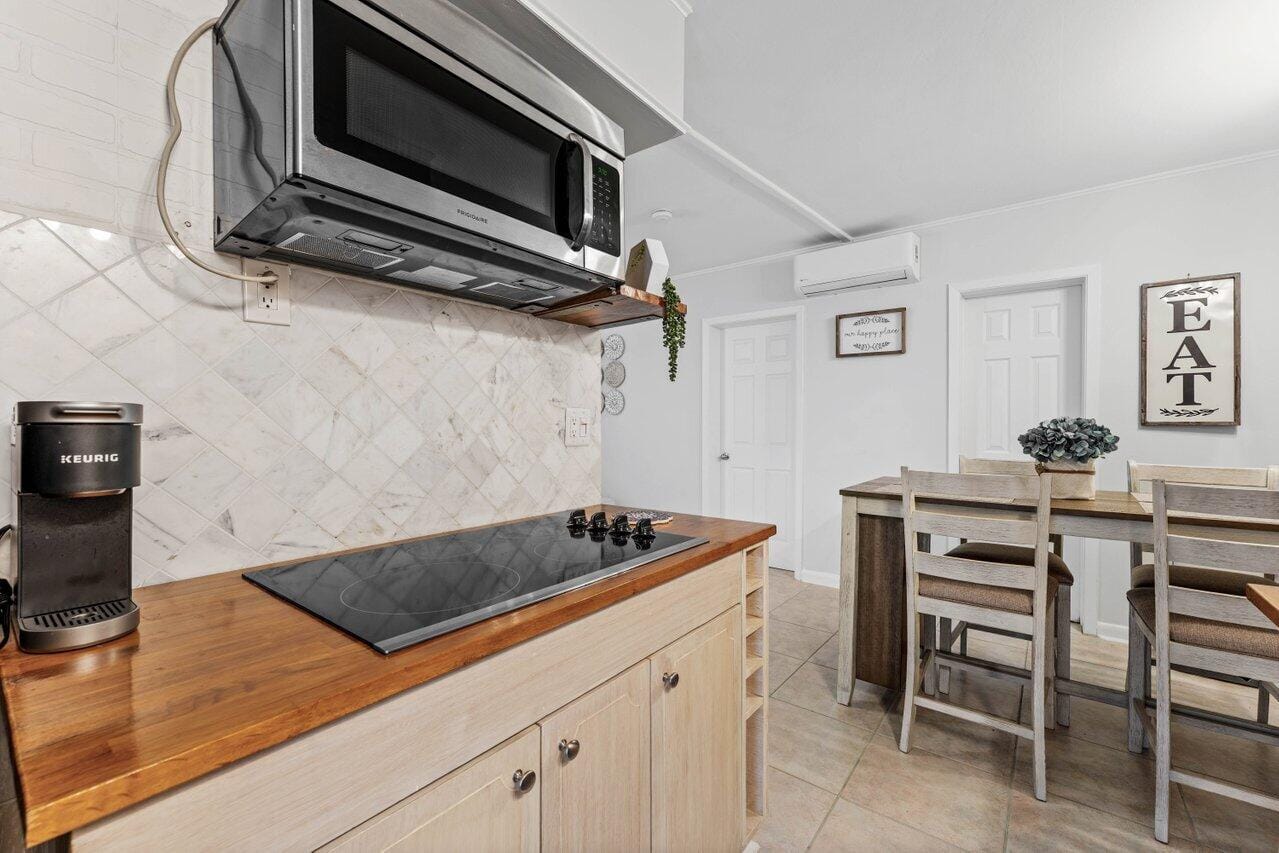 11 SW 4th Avenue Unit 6, Boca Raton, FL 33432 photo 10
