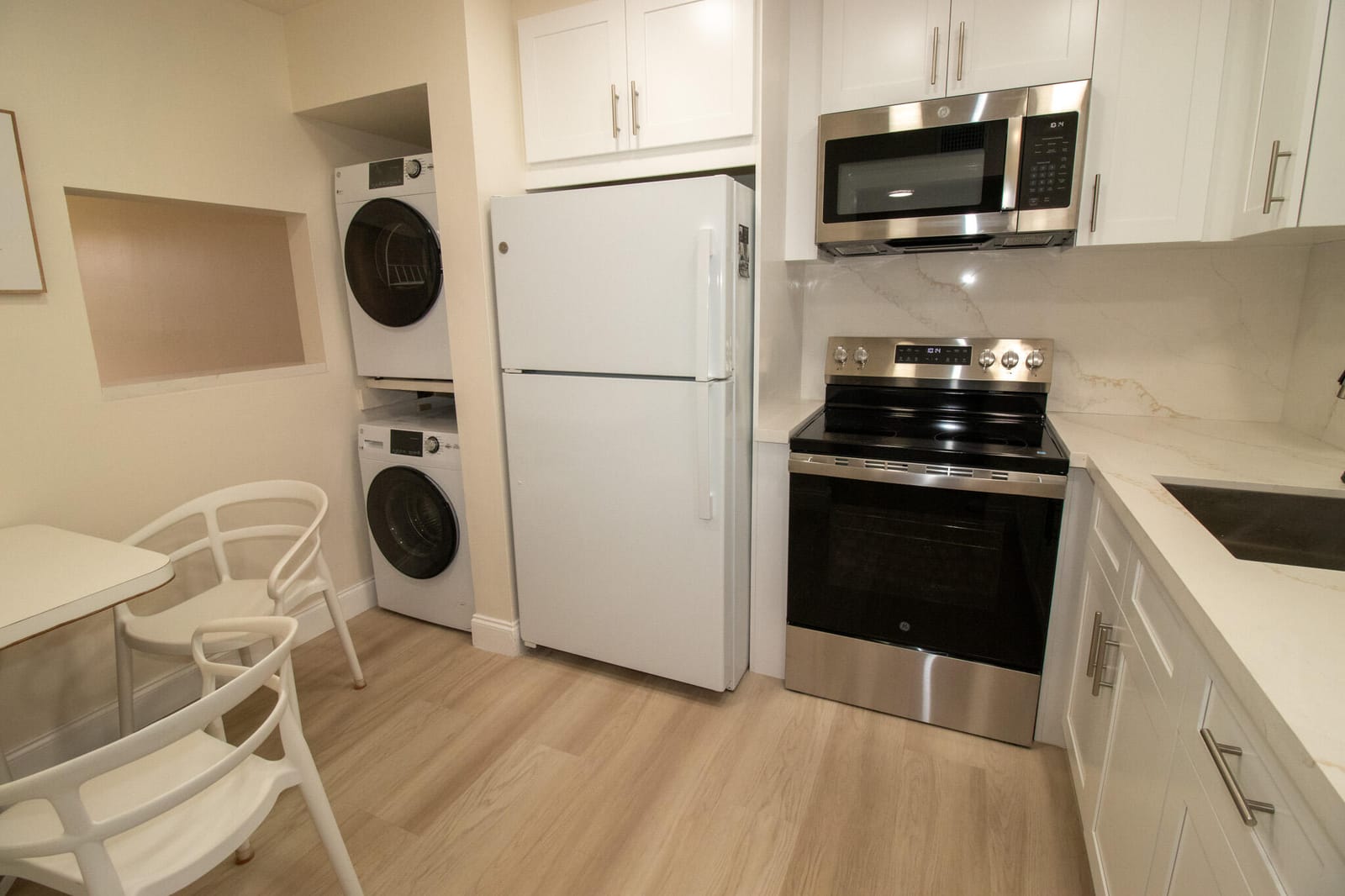 10100 NW 30th Court 107 — photo 2