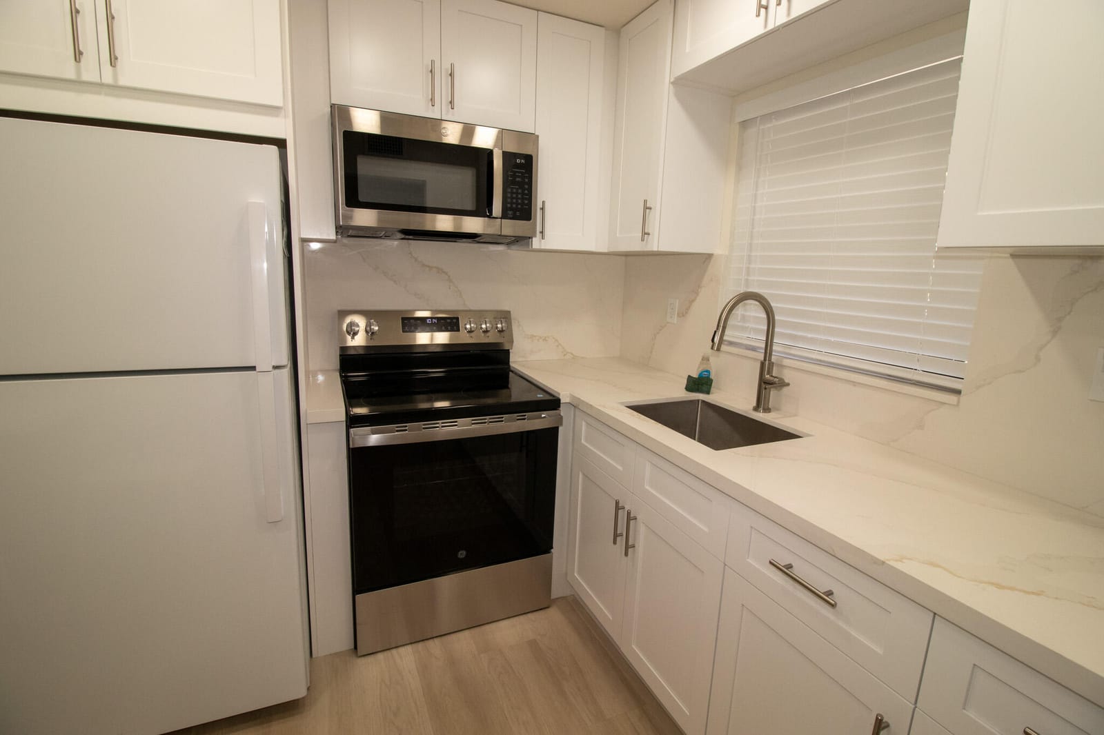 10100 NW 30th Court 107 — photo 3