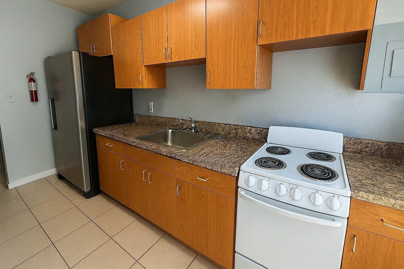 741 NW 10th Terrace, Fort Lauderdale, FL 33311 photo 3