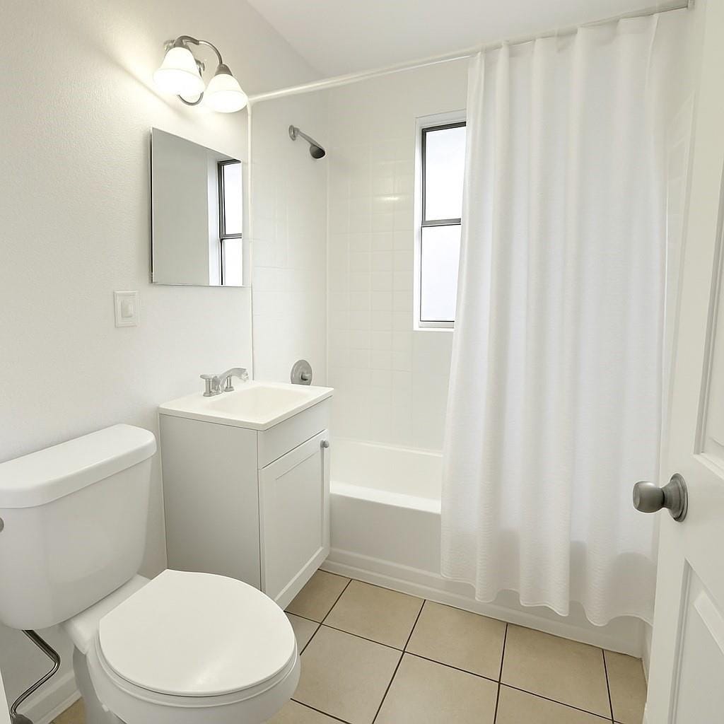 741 NW 10th Terrace, Fort Lauderdale, FL 33311 photo 4