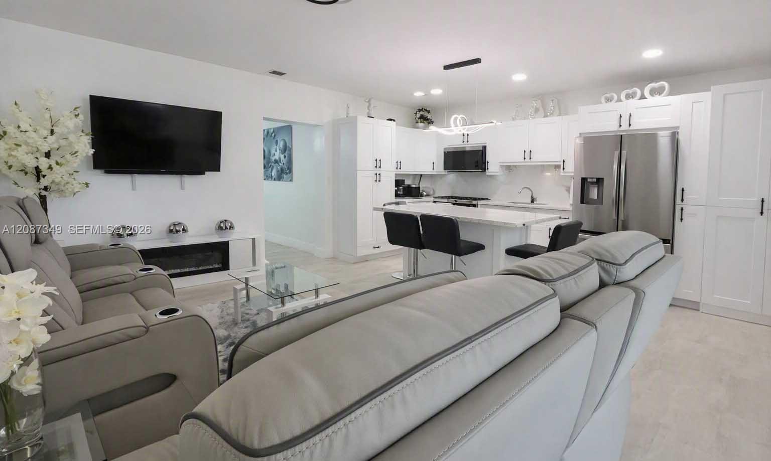 11231 NW 60th Court, Hialeah, FL 33012 photo 11