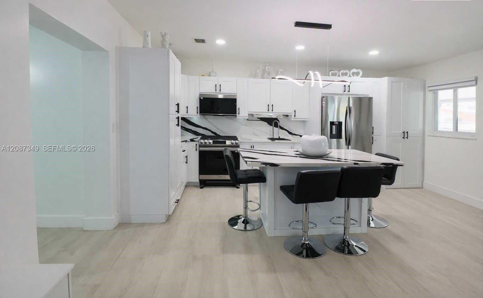 11231 NW 60th Court, Hialeah, FL 33012 photo 12