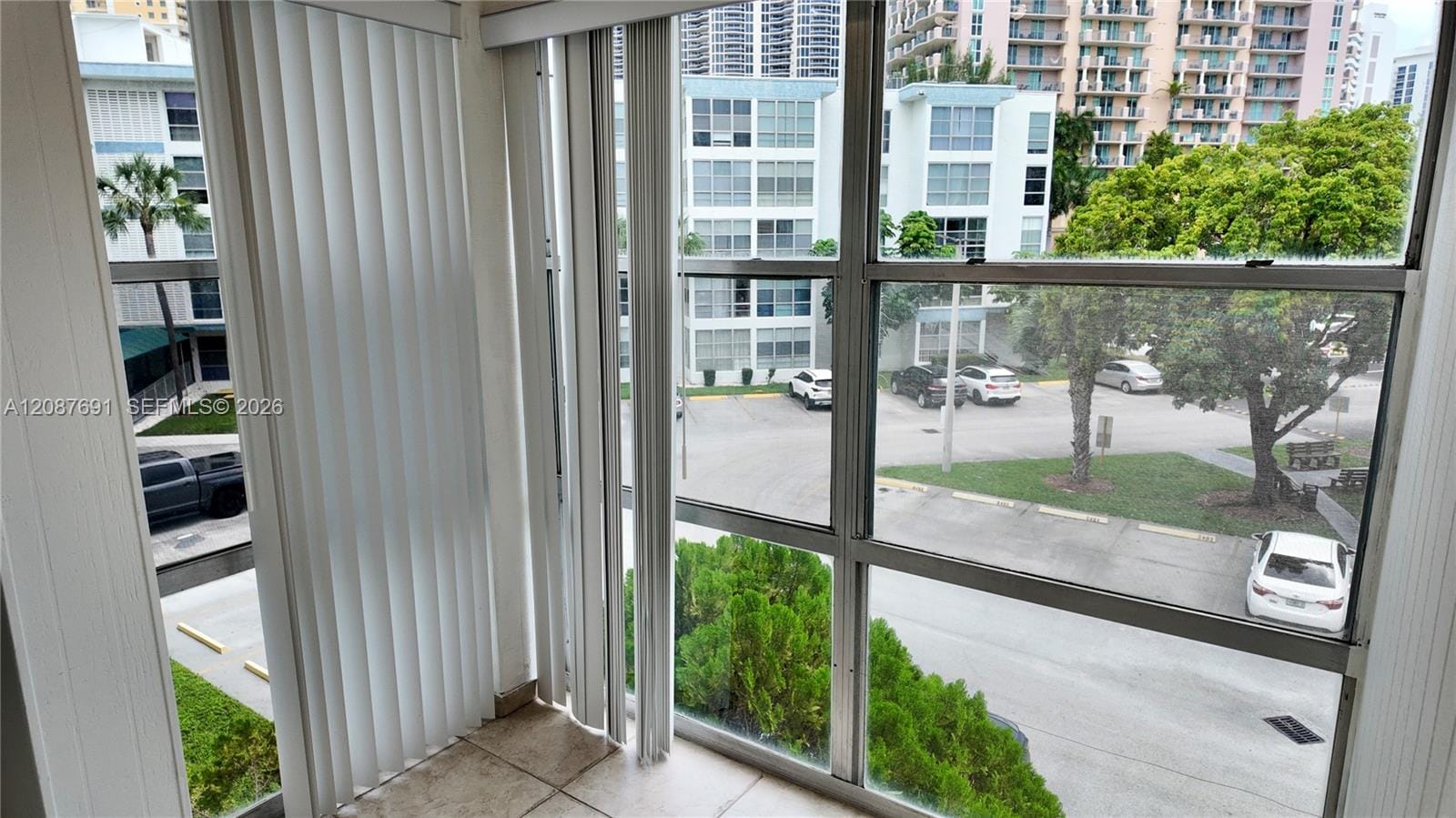 200 177th Drive 308, Sunny Isles Beach, FL 33160 photo 13