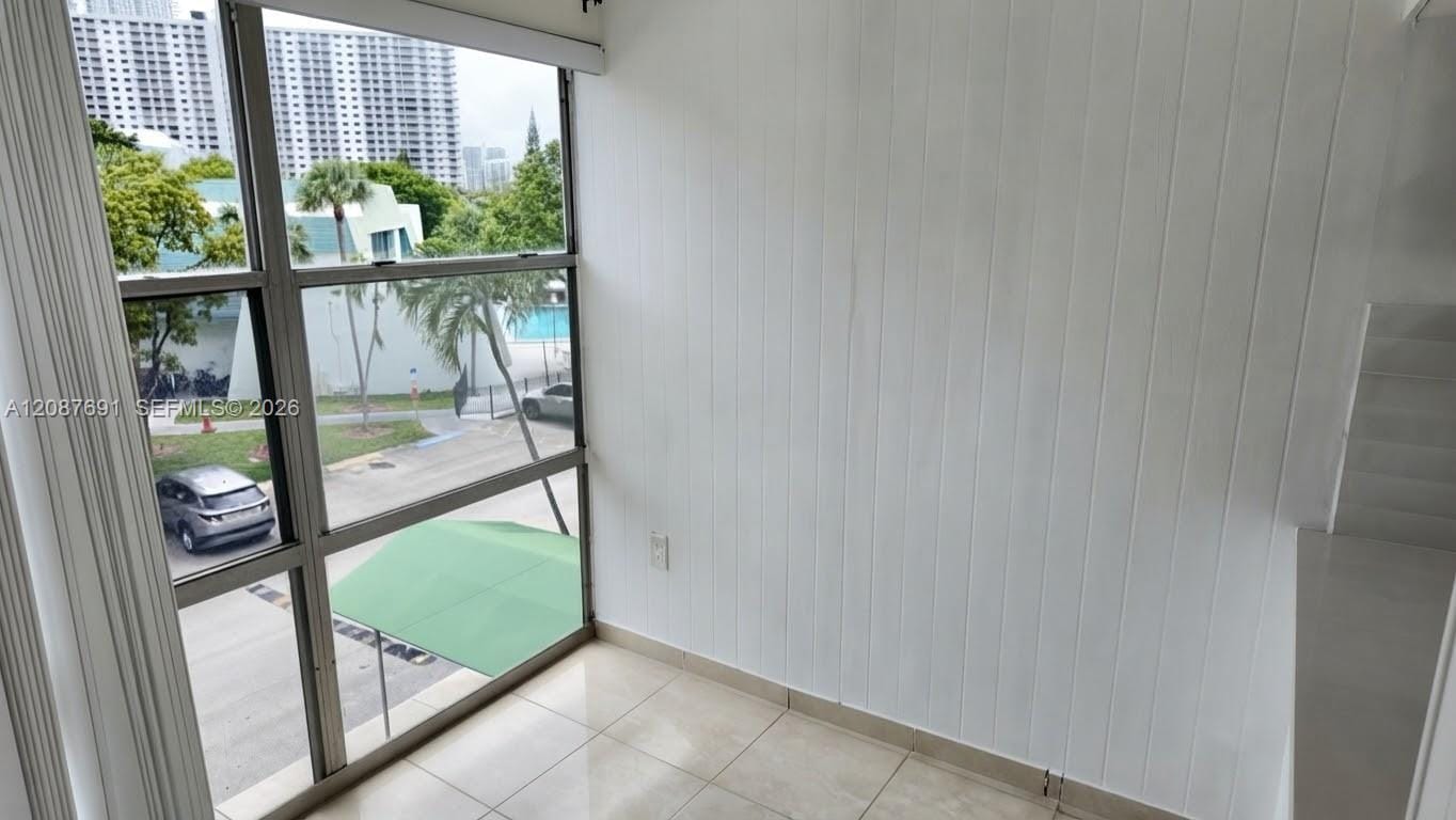 200 177th Drive 308, Sunny Isles Beach, FL 33160 photo 21