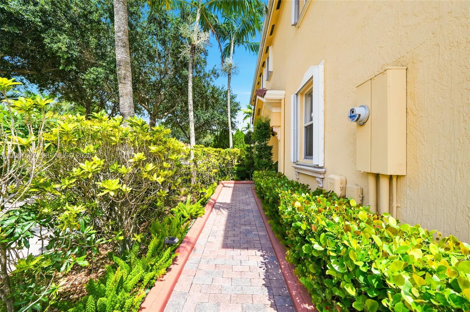 889 SW 151st Place, Miami, FL 33194 photo 4