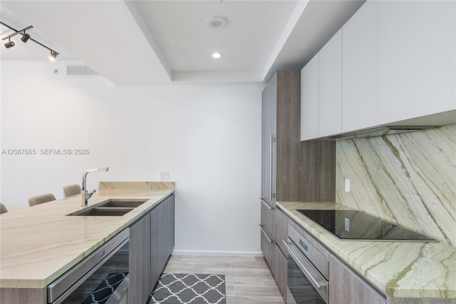 801 S Miami Avenue 1002, Miami, FL 33130 photo 16