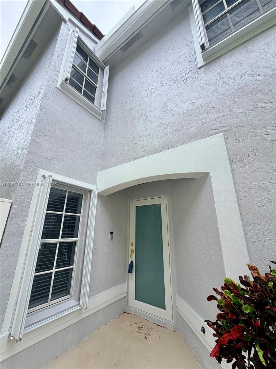 949 Jade Court 949 — photo 4