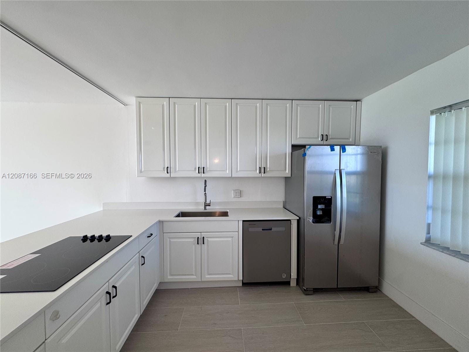 575 Oaks Lane 1008, Pompano Beach, FL 33069