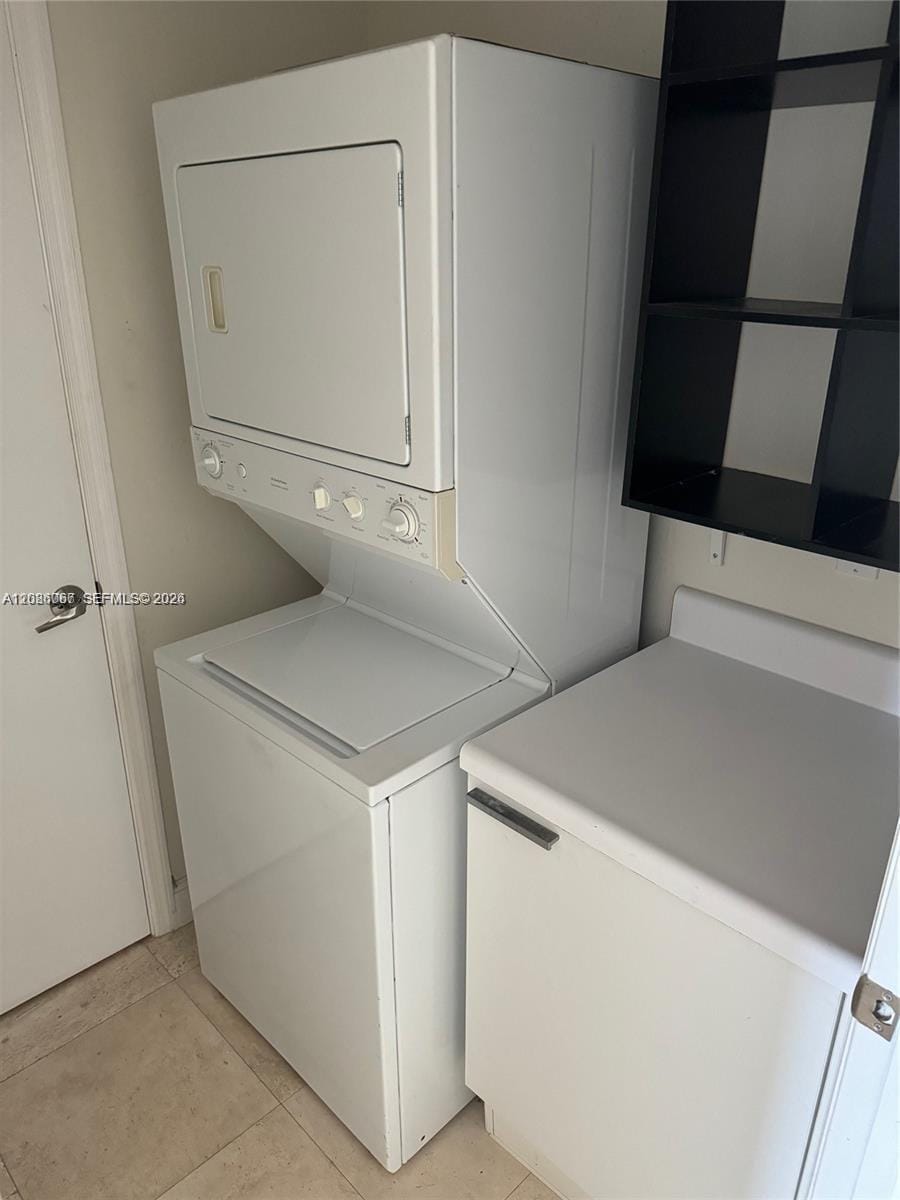 15051 Royal Oaks Lane 701, North Miami, FL 33181 photo 15