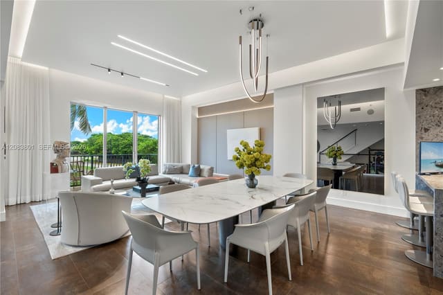 3501 N Ocean Drive V5, Hollywood, FL 33019