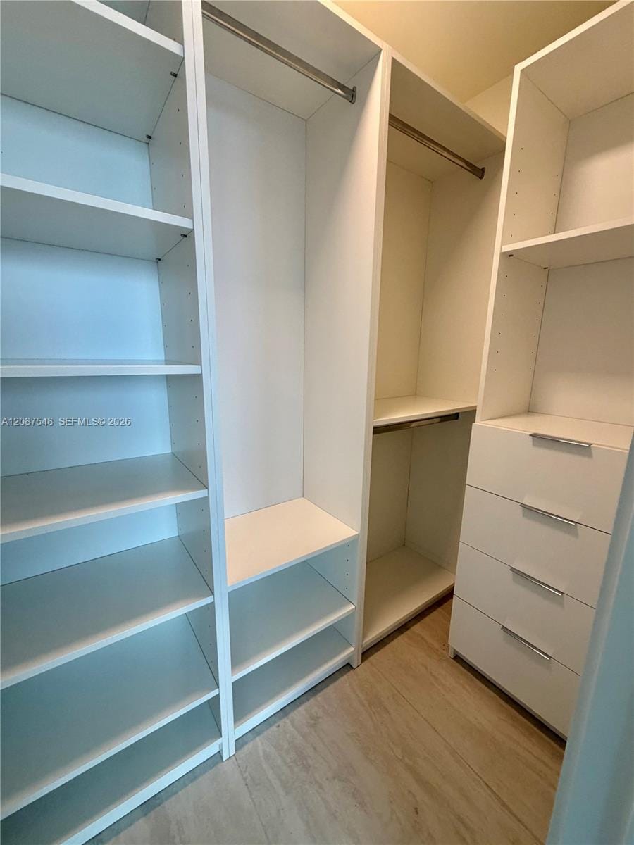 77 SE 5th Street 4003, Miami, FL 33131 photo 15
