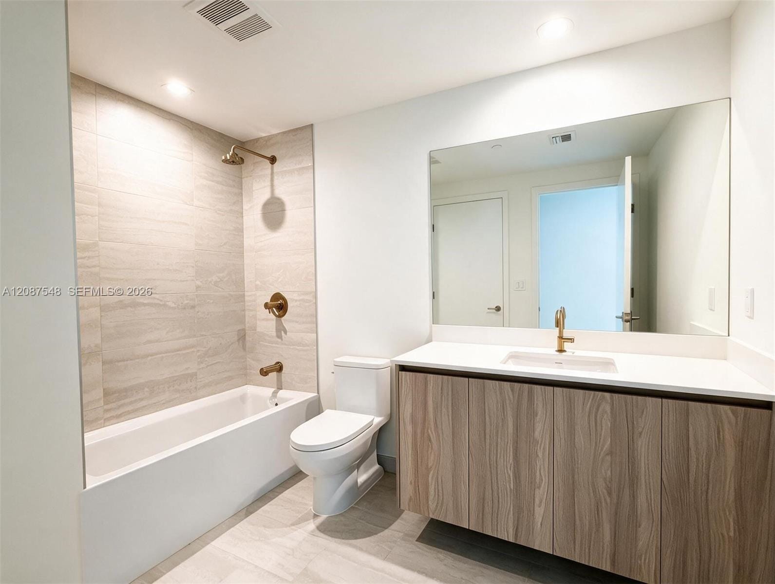 77 SE 5th Street 4003, Miami, FL 33131 photo 20