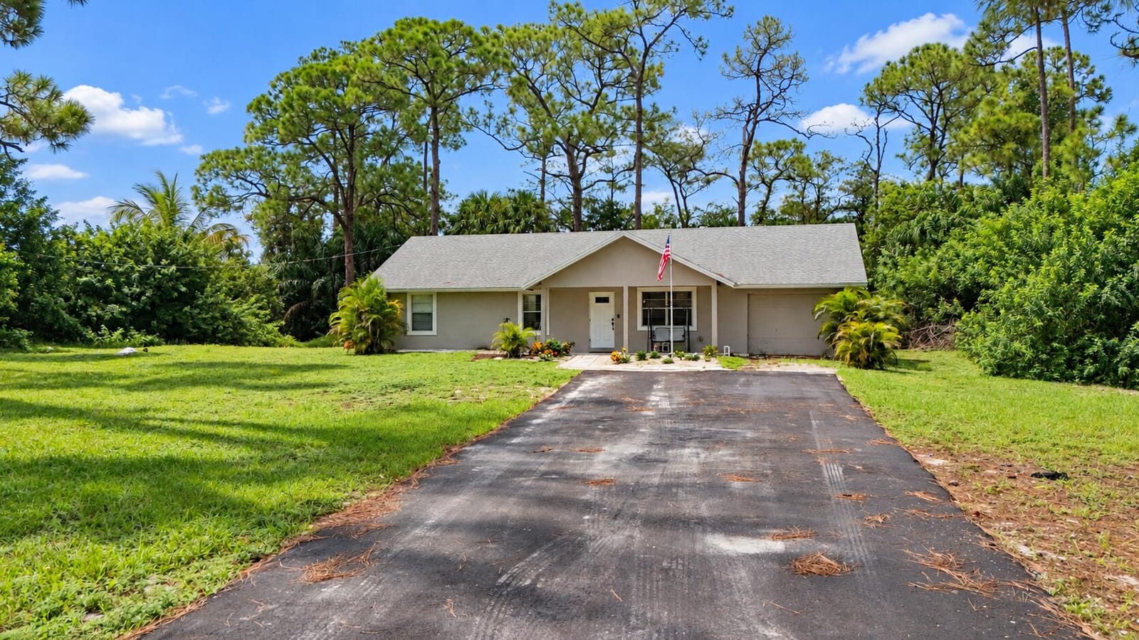 16701 Mead Hill Drive E, The Acreage, FL 33470 photo 2