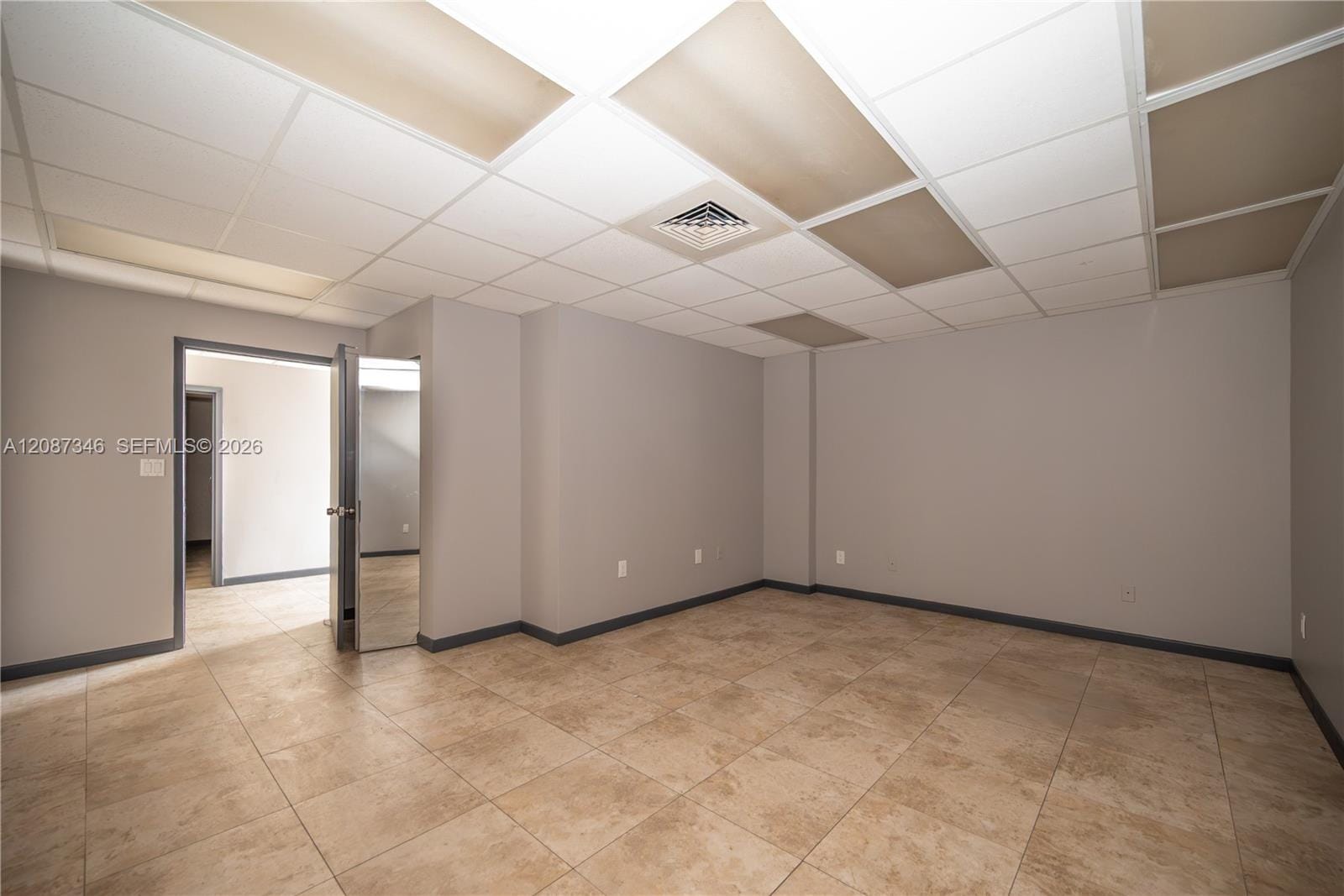 1050 E 24th Street, Hialeah, FL 33013 photo 23