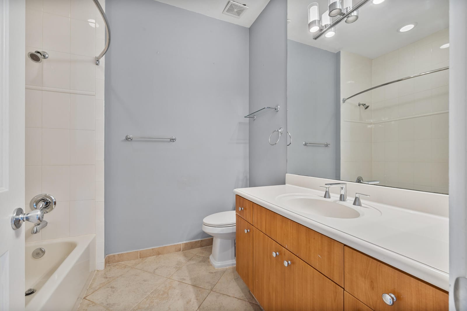 6380 BELLA Circle 905, Boynton Beach, FL 33437 photo 26