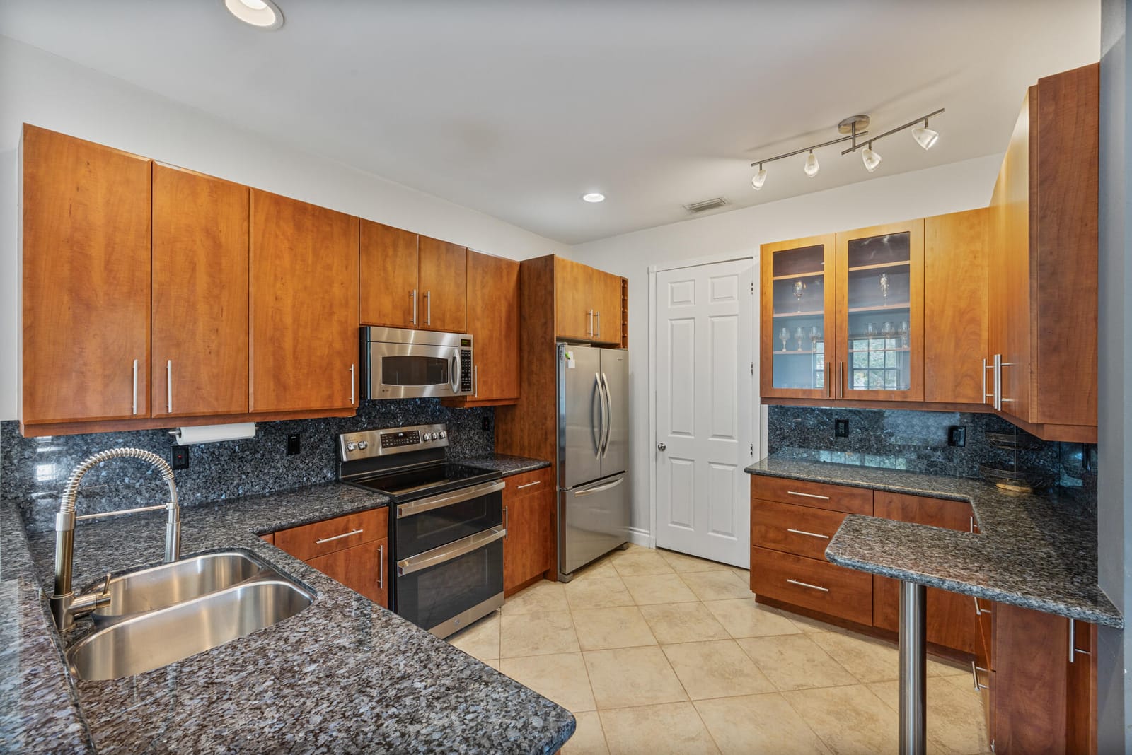 6380 BELLA Circle 905, Boynton Beach, FL 33437 photo 9