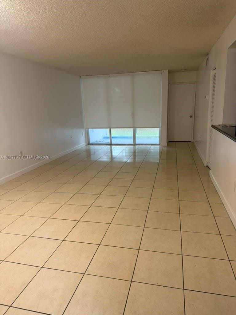 4746 NW 97th Place 216, Doral, FL 33178 photo 2