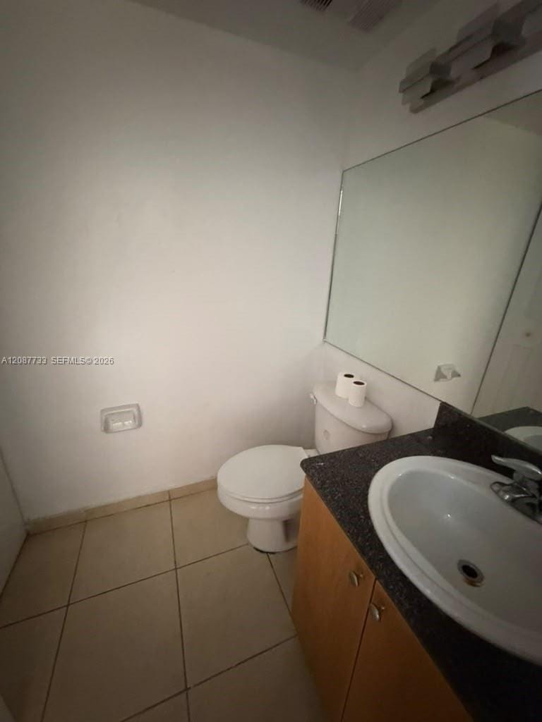 4746 NW 97th Place 216, Doral, FL 33178 photo 9