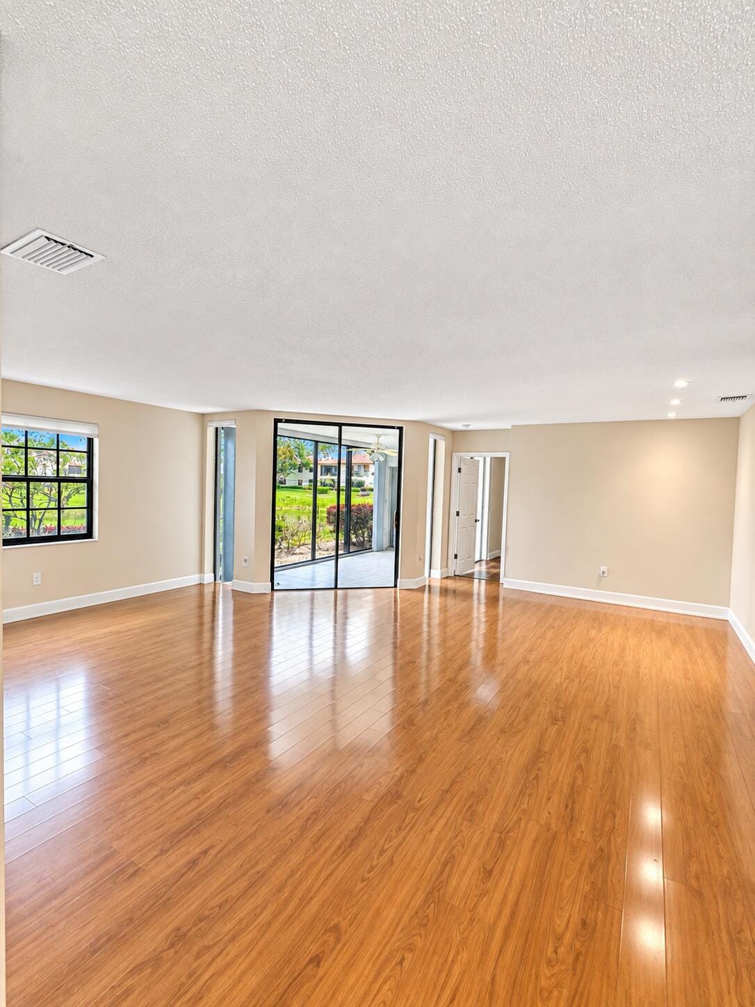 5115 EUROPA Drive B, Boynton Beach, FL 33437 photo 3