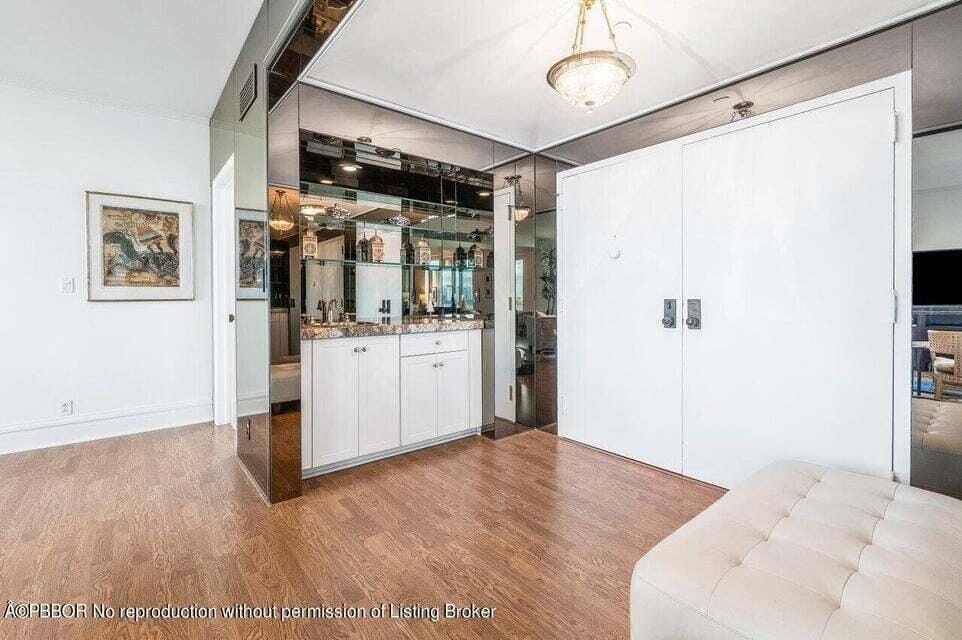 150 Bradley 0403 Place 403, Palm Beach, FL 33480 photo 15