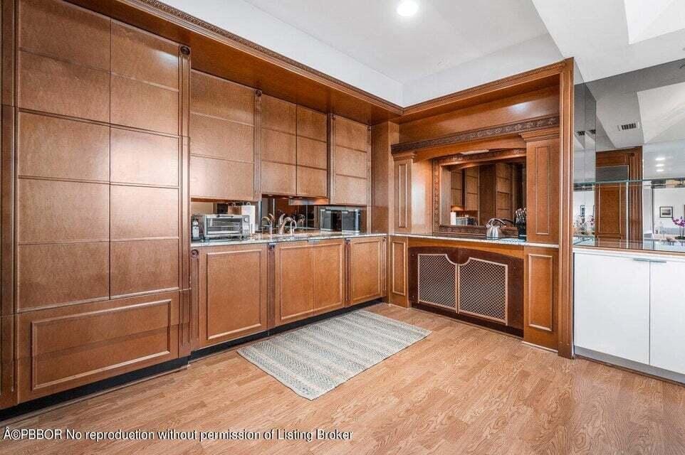 150 Bradley 0403 Place 403, Palm Beach, FL 33480 photo 9