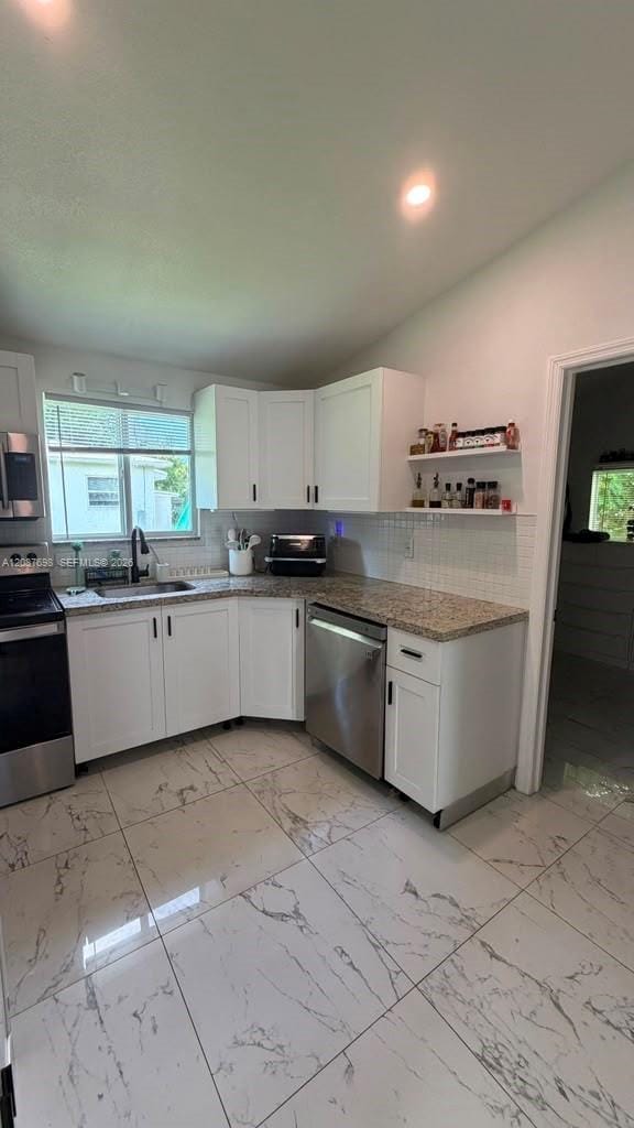 122 NW 51st Street 122, Miami, FL 33127 photo 23